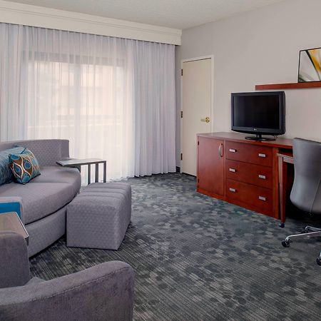 Sonesta Select Kansas City Airport Tiffany Springs Εξωτερικό φωτογραφία